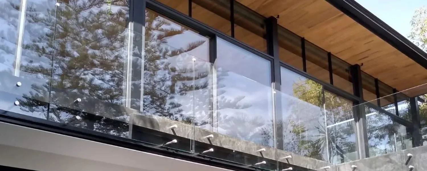 Aviglass Casa Cantil